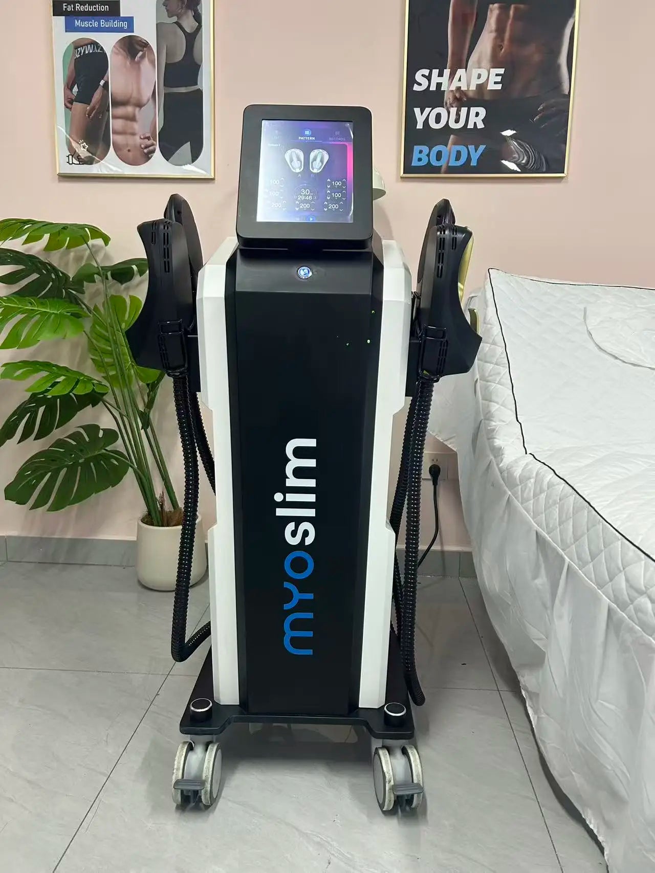 Myoslim RF Body Sculpt Machine EMS Contouring 6500W Hiemt Device